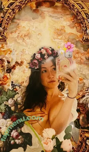 lunalafoe / lunaafaeee nude photo #0021
