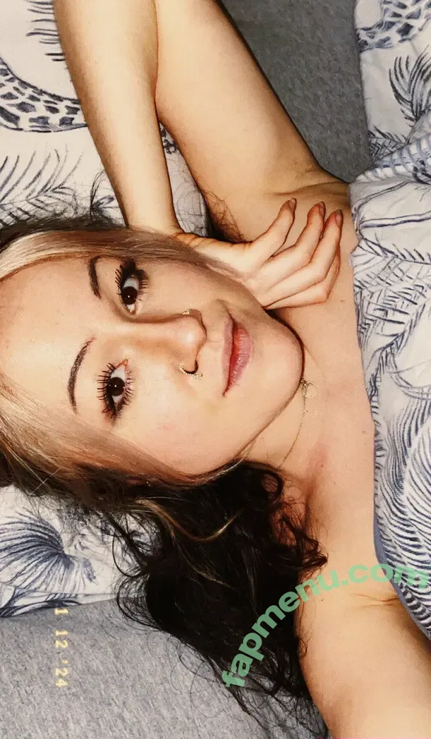 lunalafoe nude photo #0048 (lunaafaeee)