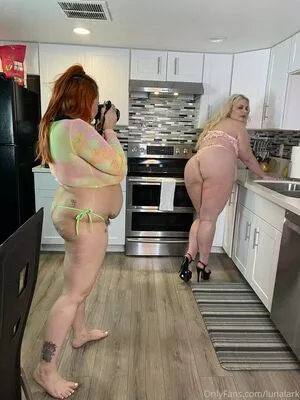  nude photo #0007
