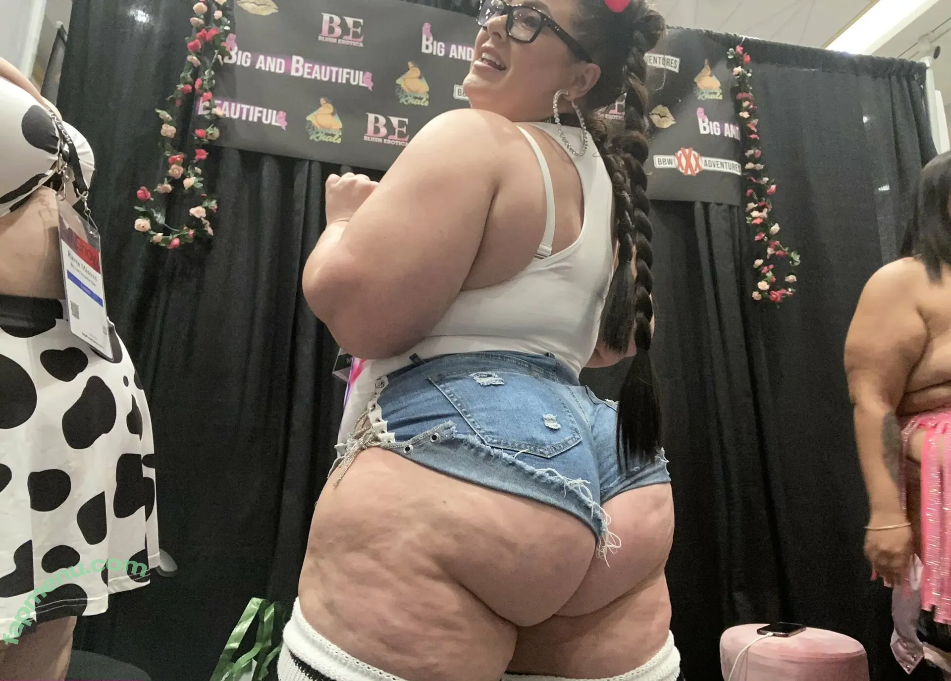 lunalarkstudio nude photo #0003 (Luna Lark / lunalark)