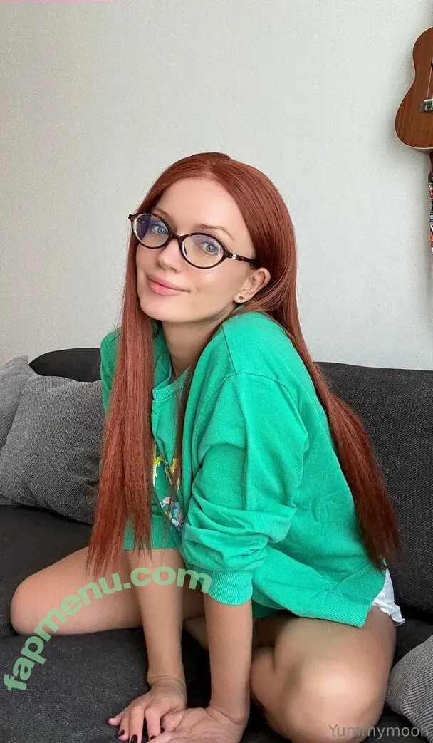 lunalinaluna nude photo #0043 (lunaluna.luna)