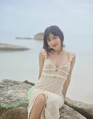 lunalittlesecret / lunaslittlesecret99 nude photo #0055