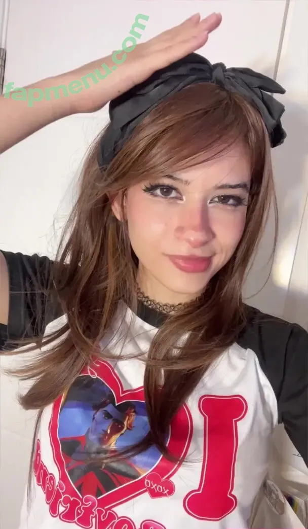 lunaloveton nude photo #0003 (lunaalottonn)
