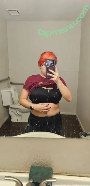 Lunamarieessence / msluluberries nude photo #0014