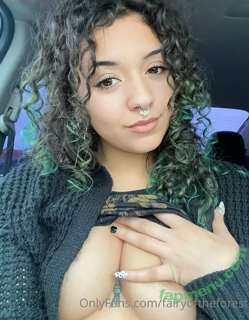 lunamorgantv nude photo #0010 (luna_morgaciova)
