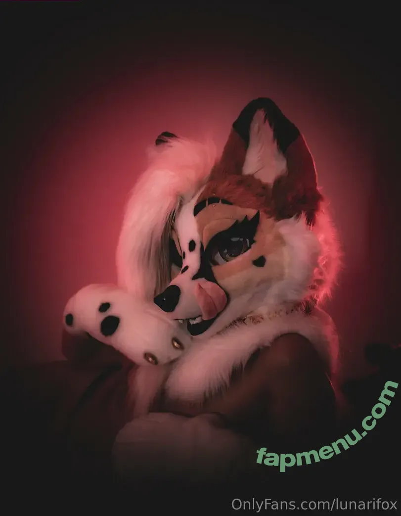 lunarifox nude photo #0007 (lunarifoxx)