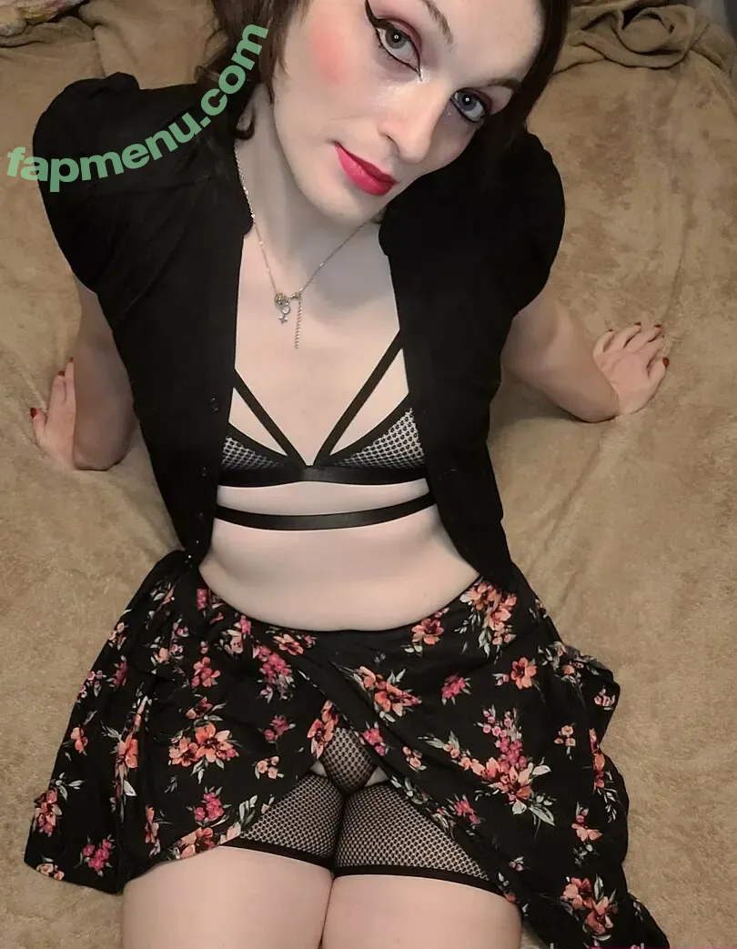 lunarladyy nude photo #0023 (lunarladyyyy)
