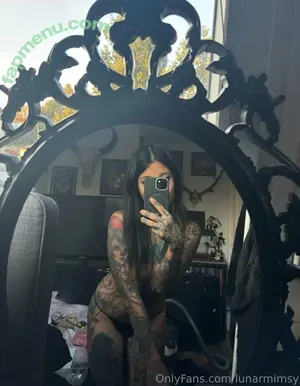  nude photo #0004