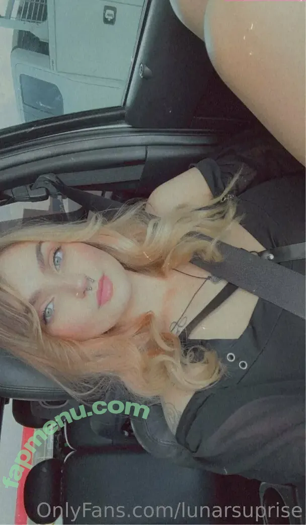 lunarsuprise nude photo #0001 (lunarsurprise.co)