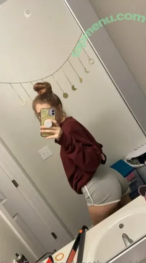 lunathewitchxx / lunamothxx nude photo #0006