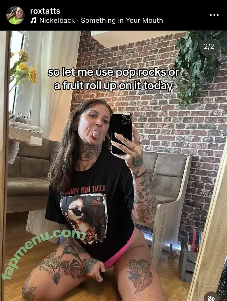 LunaticRoxy nude photo #0001 (LunaticRoxy)