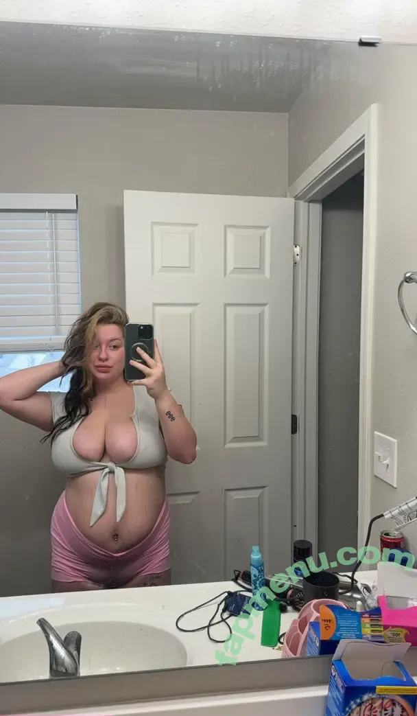 lunavalentinee nude photo #0010 (lunavalentineart)