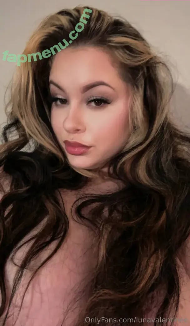 lunavalentinee nude photo #0067 (lunavalentineart)
