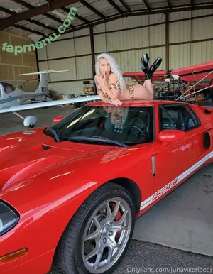lunavixenbear / ts.lunavixen nude photo #0008