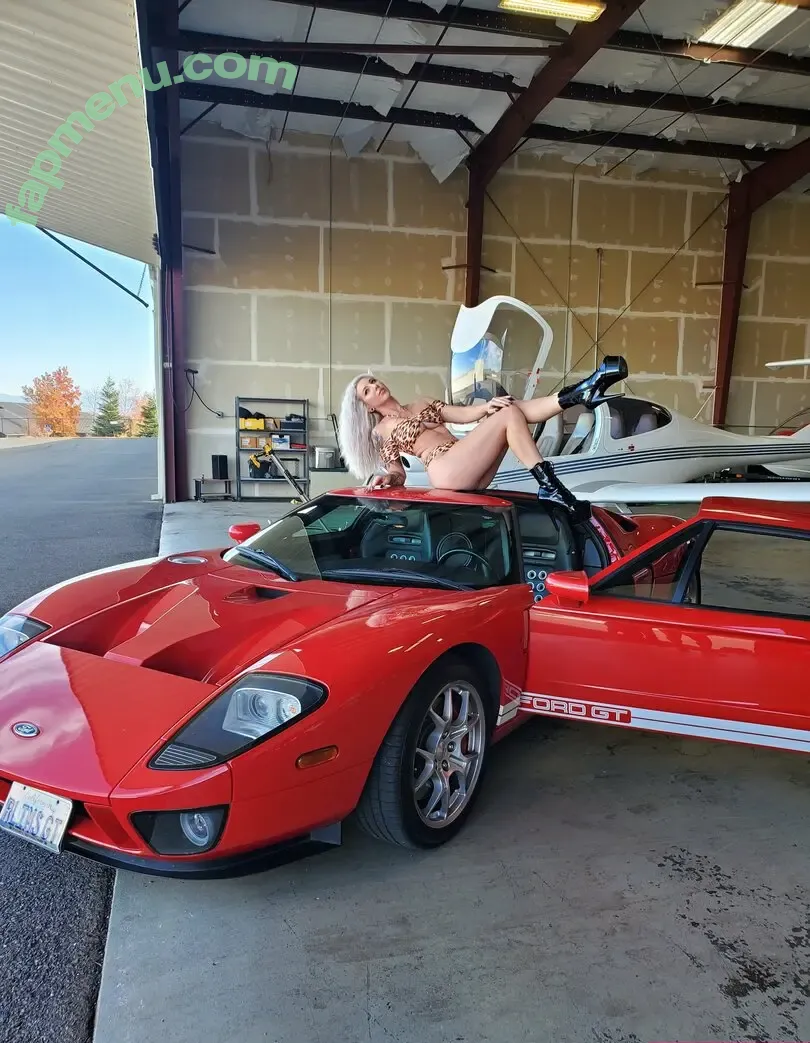 lunavixenbear nude photo #0007 (ts.lunavixen)