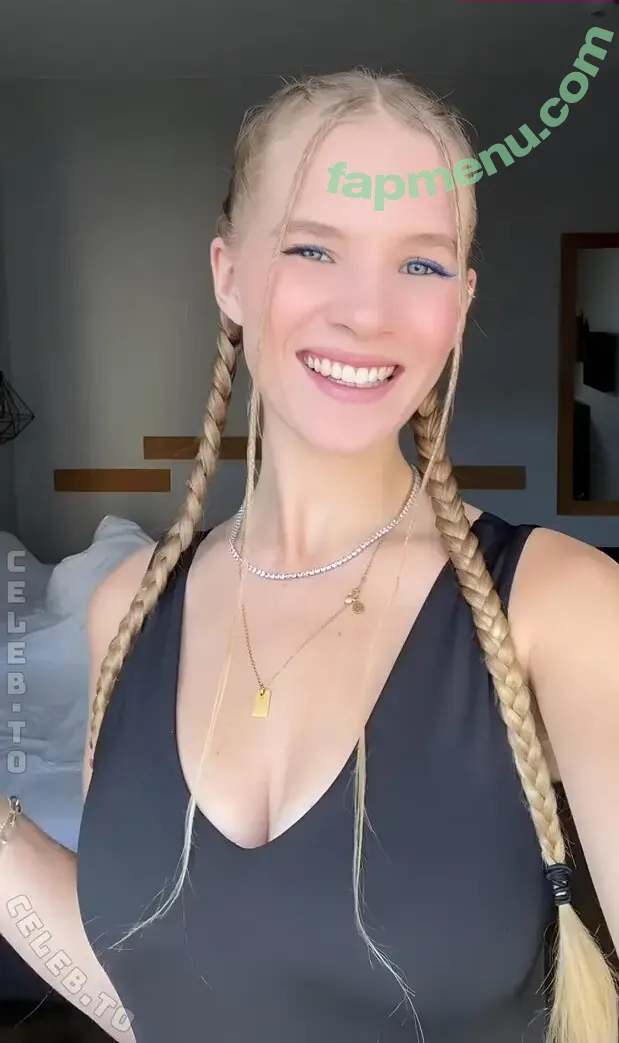 LunaX nude photo #0022 (lunax_music)