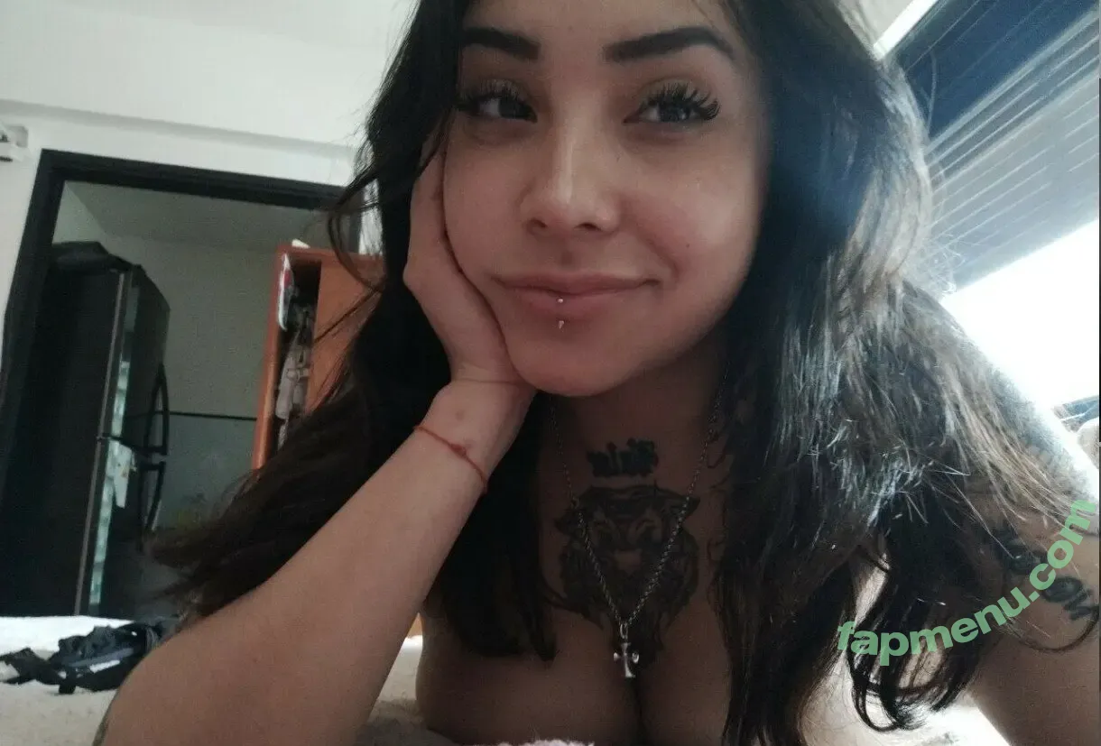 lunaxlatina nude photo #0006 (luna_latina / lunasweetlatina)