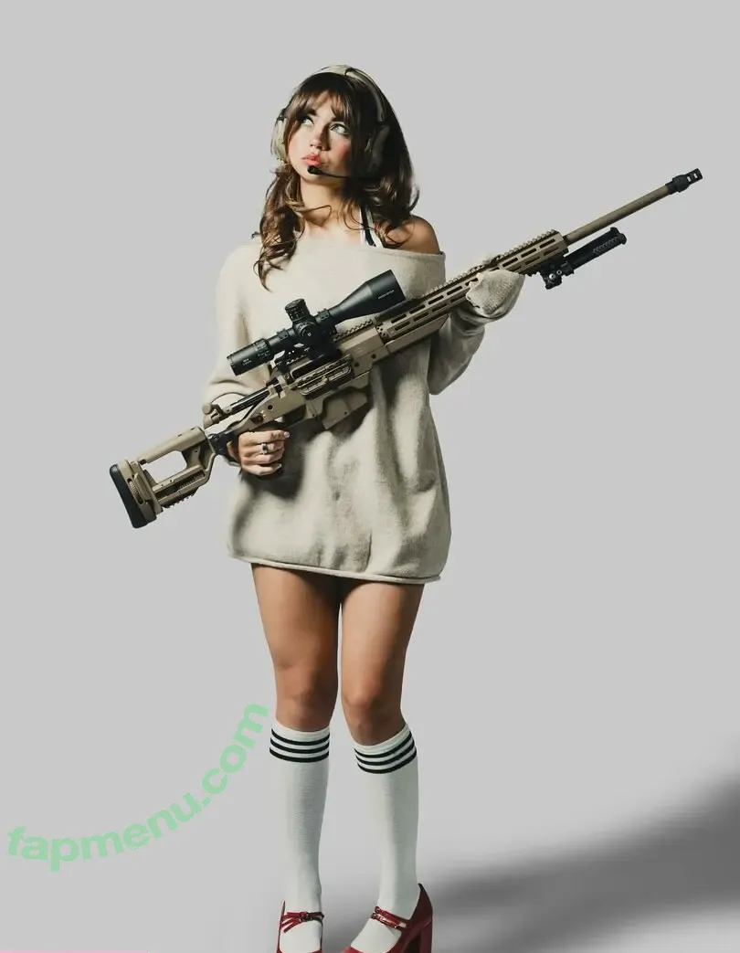 Lunchbaglujan nude photo #0003 (Haylujan)