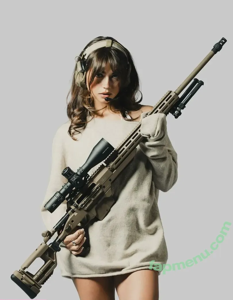 Lunchbaglujan nude photo #0004 (Haylujan)