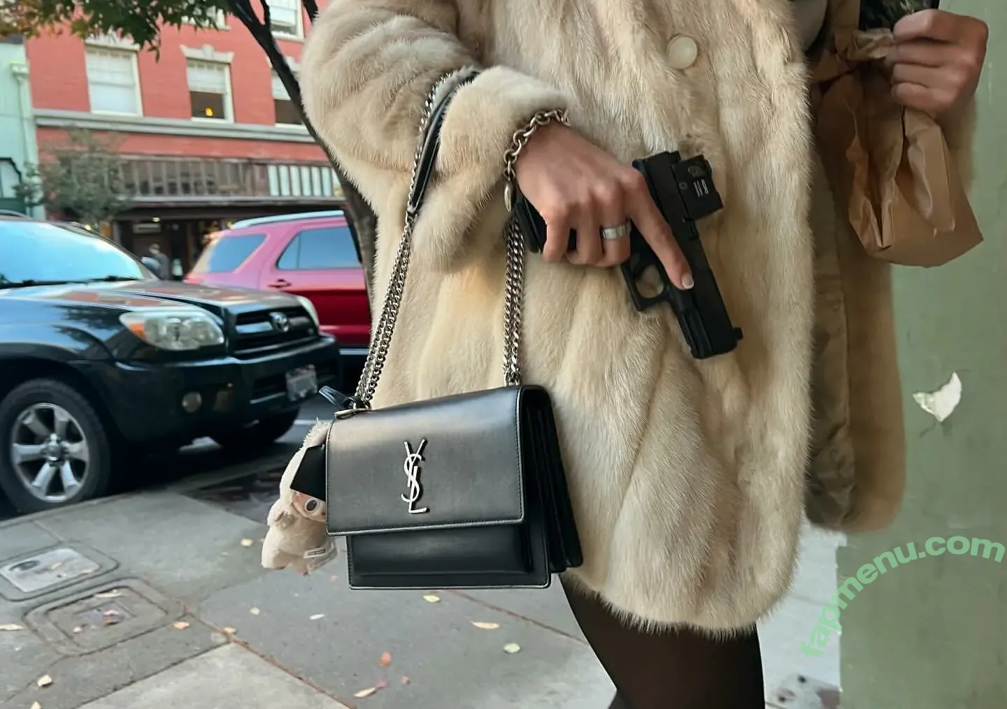 Lunchbaglujan nude photo #0005 (Haylujan)