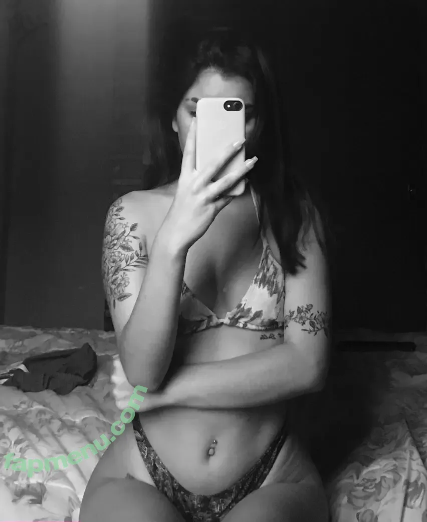 lunitafree nude photo #0012 (lunitafree)