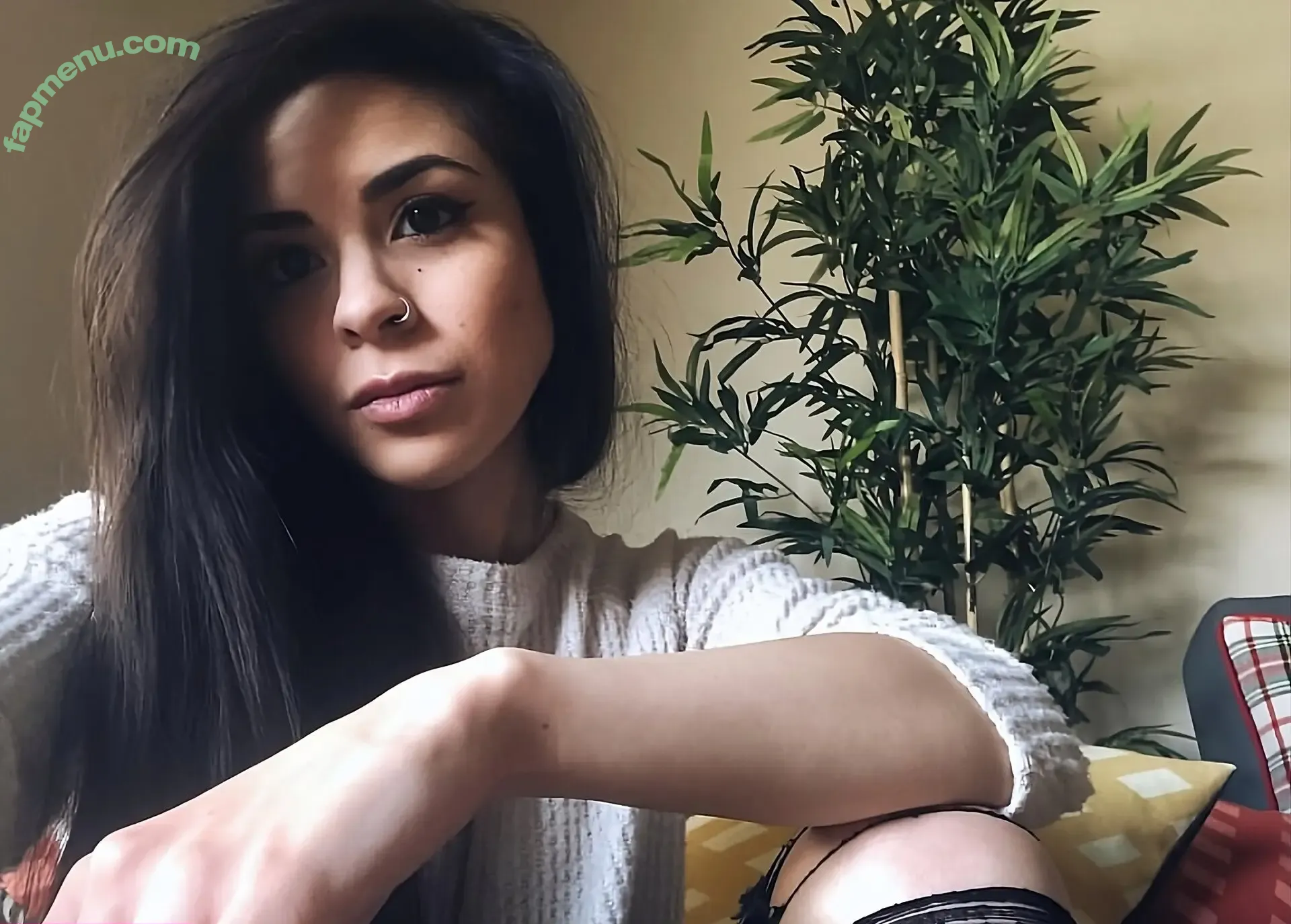 Lunity nude photo #0006 (lunityy)