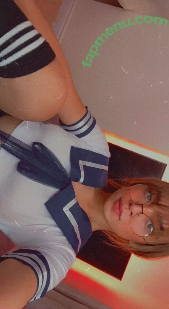 lunox nude photo #0002 (RealQueenCycy / luno0x / queen_cycy)