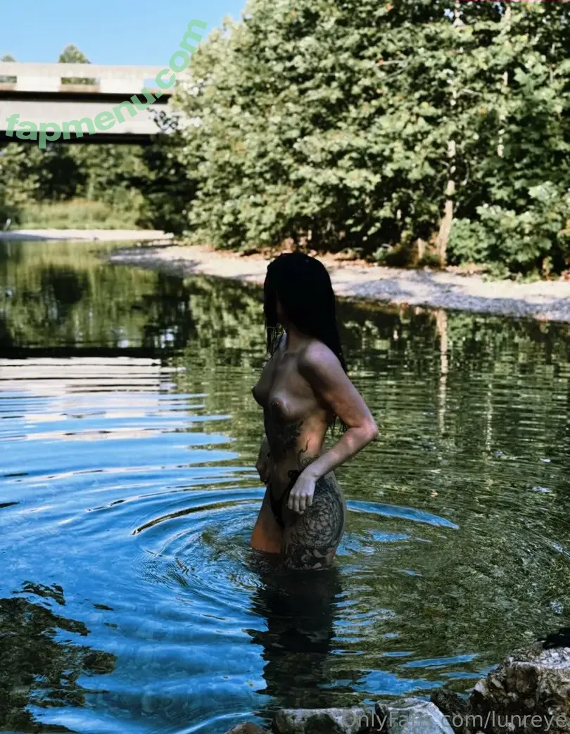 lunreye nude photo #0006 (lunreye_)