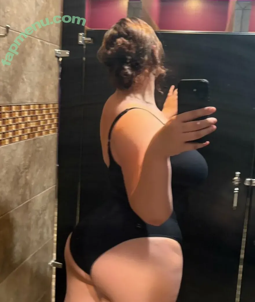 lunrluvr nude photo #0020 (lunrluvrz)