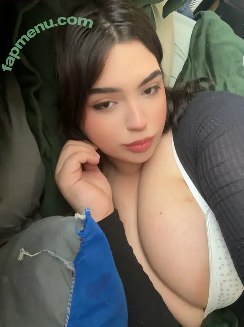 lunrluvr nude photo #0024 (lunrluvrz)