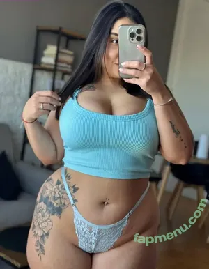  nude photo #0001