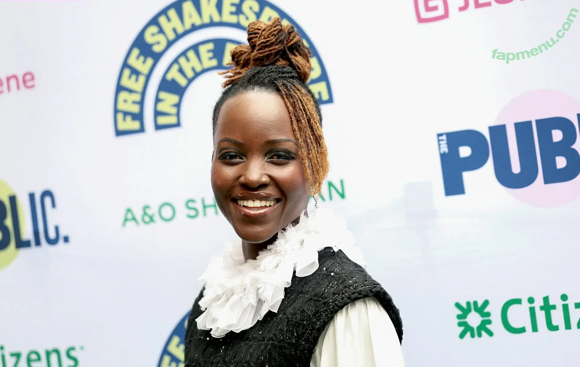 Lupita Nyong'o nude photo #0134 (lupitanyongo)