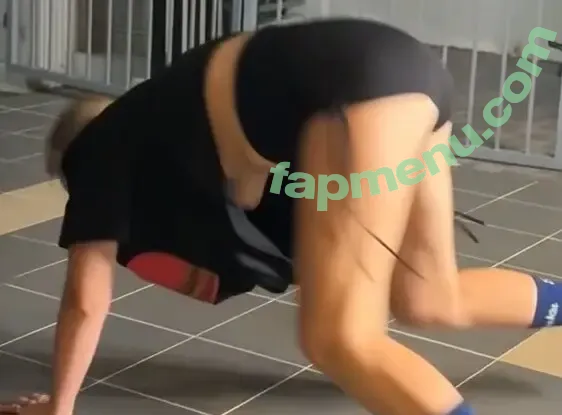 Luplupka nude photo #0017 (Luplupka)