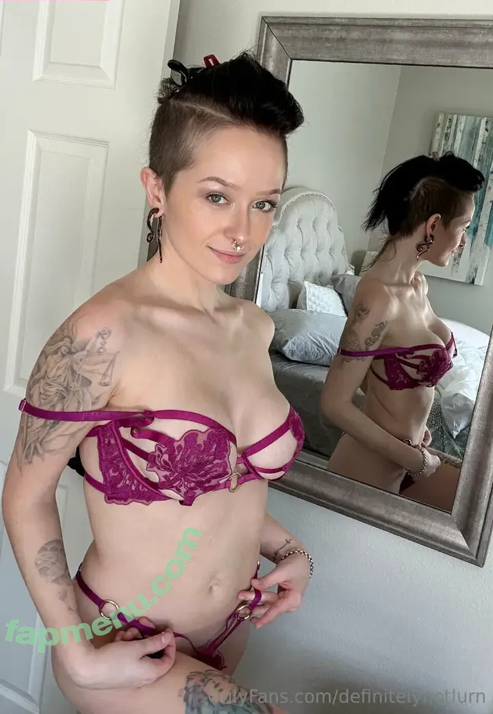 Lurn nude photo #0003 (lurnburn)