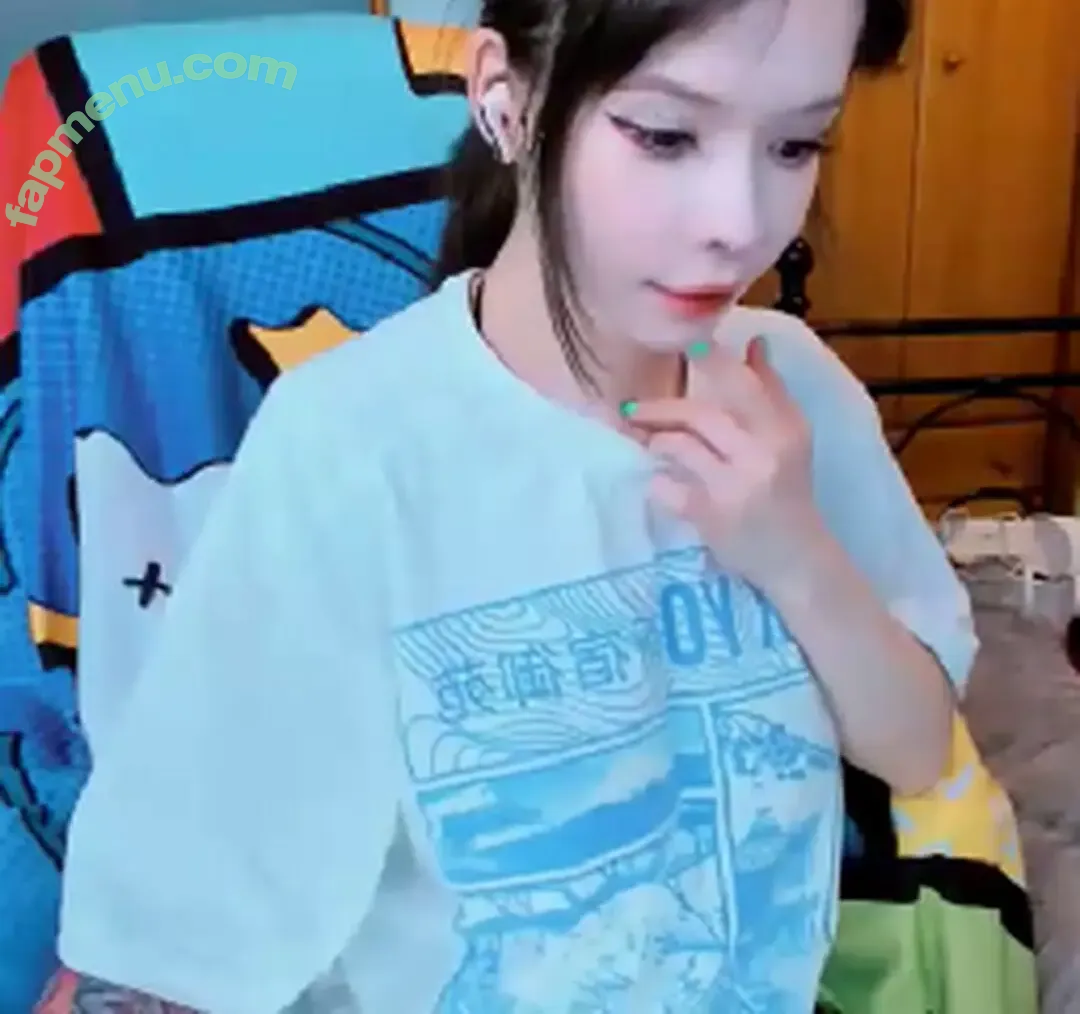 Lust_One nude photo #0091 (cutiearisa / lustinglane)