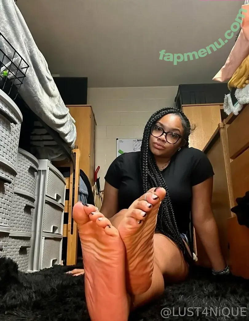 lust4nique nude photo #0007 (curvy_nique)