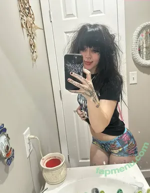 lustbunnyx3 / d3adbunniez nude photo #0010