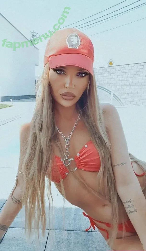 lusygigi nude photo #0002 (lusygigi)