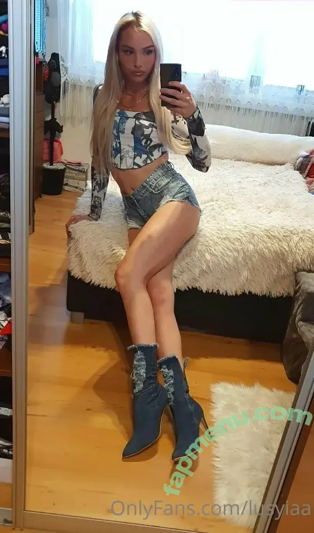 lusygigi nude photo #0025 (lusygigi)