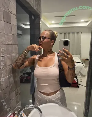 Luuannaaa nude photo #0123