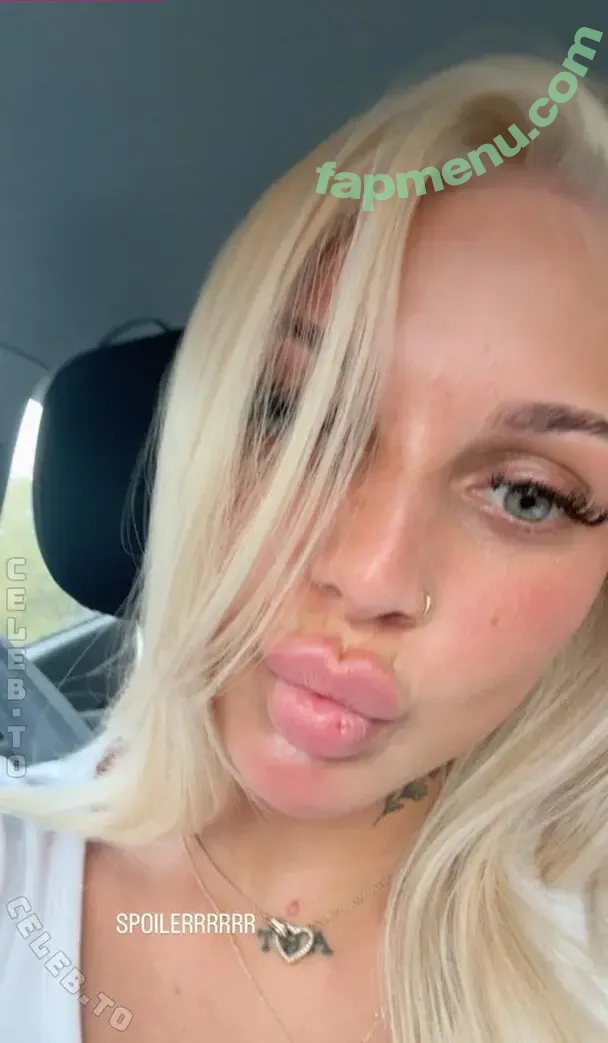 Luuannaaa nude photo #0070 (Luuannaaa)