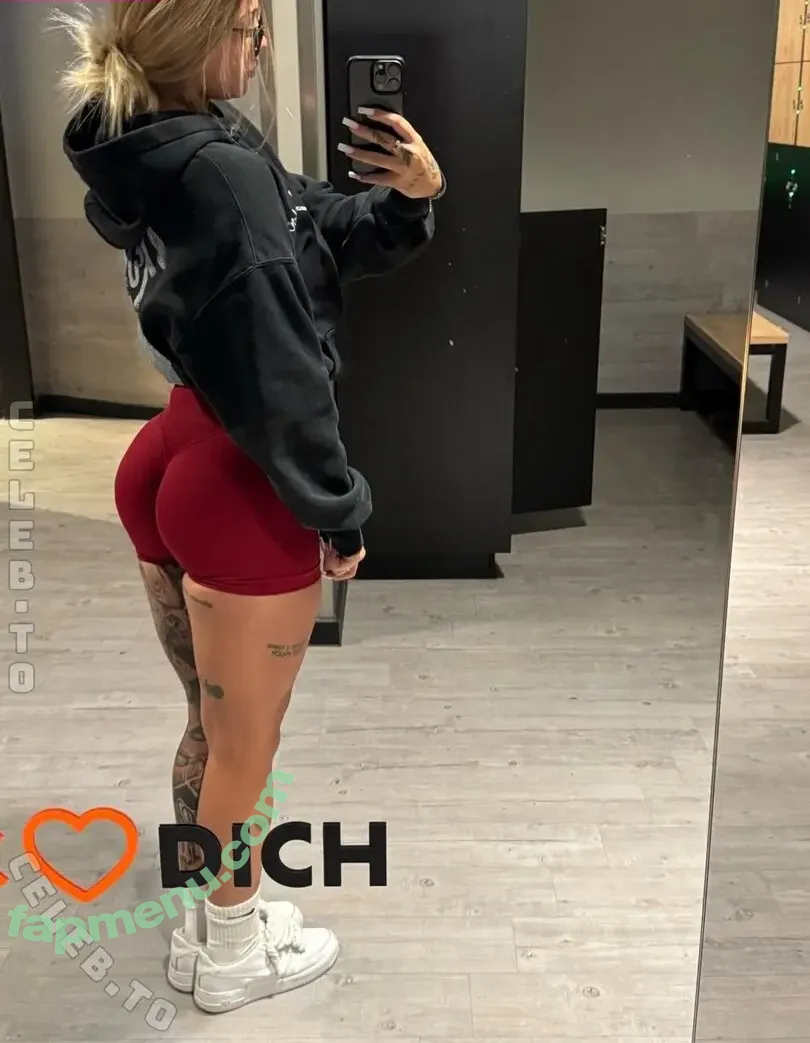 Luuannaaa nude photo #0072 (Luuannaaa)