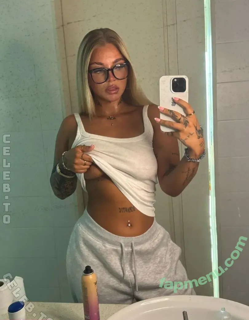 Luuannaaa nude photo #0084 (Luuannaaa)