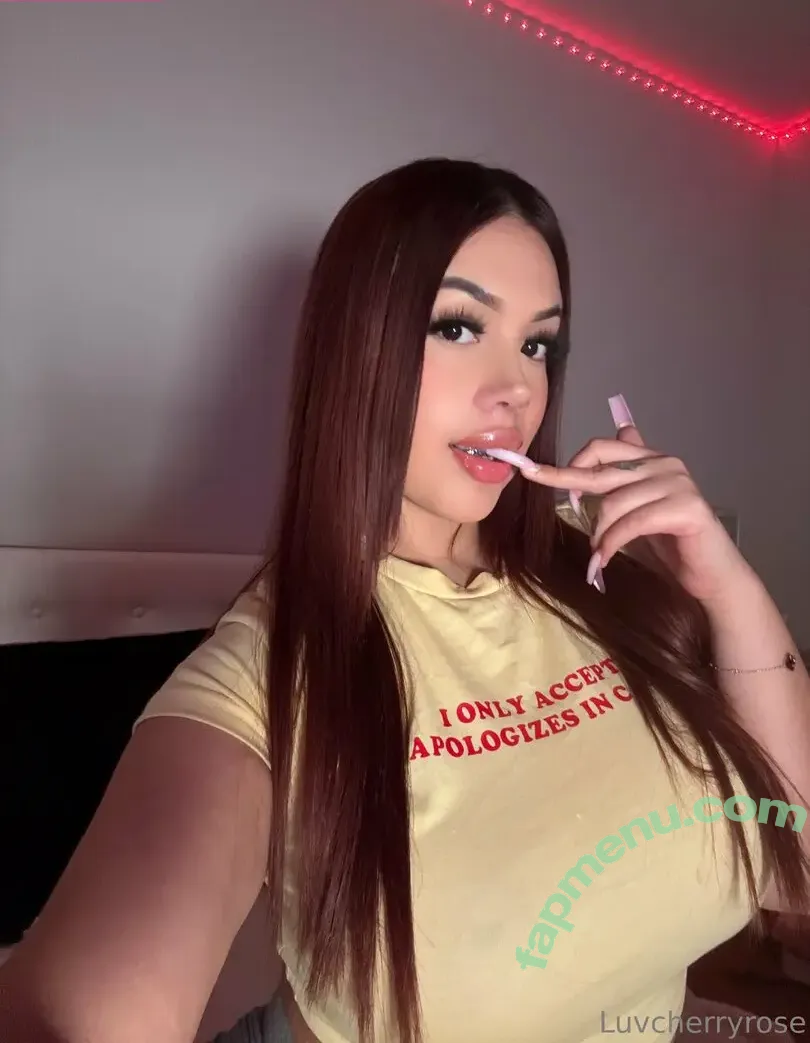luvcherryrose nude photo #0021 (honduranbaddie)