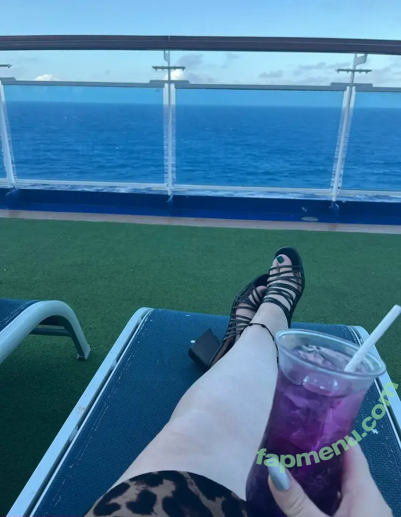 luvednwanted nude photo #0019 (luvednwanted)