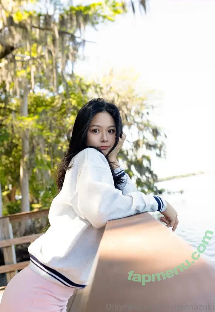 luvhannazuki nude photo #0025 (luvxnicolette)