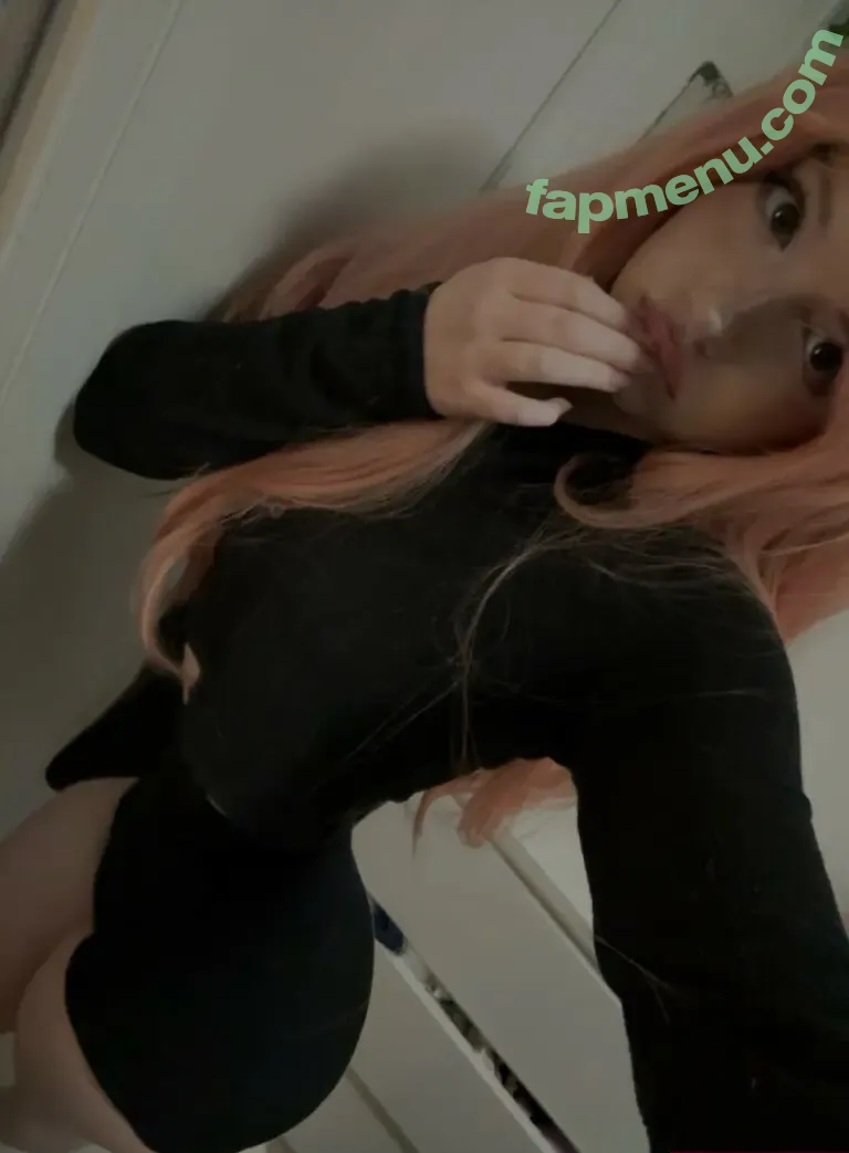 luviyumi nude photo #0022 (luviyumi)