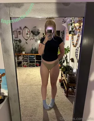 Luvliii / meatloafyyy / shmeatloafyyy nude photo #0205