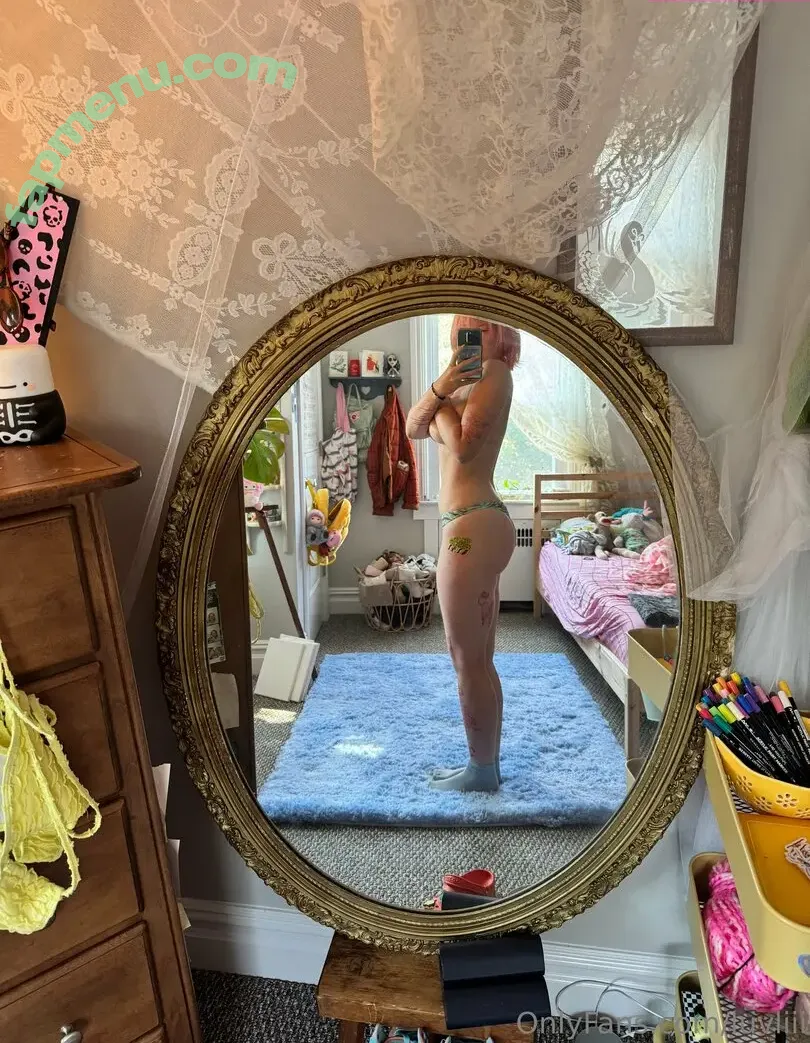 Luvliii nude photo #0299 (meatloafyyy / shmeatloafyyy)