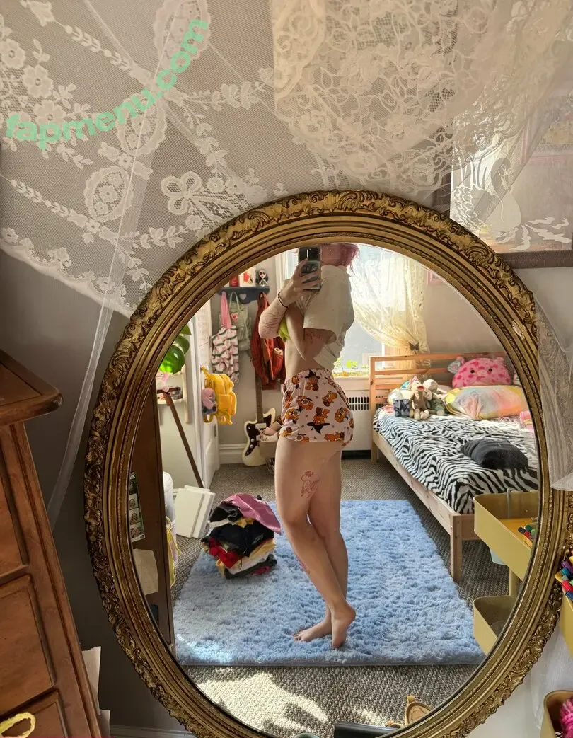 Luvliii nude photo #0319 (meatloafyyy / shmeatloafyyy)